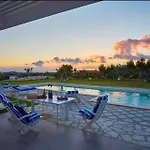 Enchanting With Pool & Lush Garden In Sicily Вилла