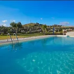 Enchanting With Pool & Lush Garden In Sicily *