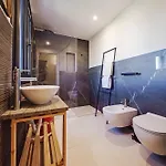 Enchanting With Pool & Lush Garden In Sicily * Пачеко