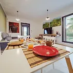 Enchanting With Pool & Lush Garden In Sicily Вилла Пачеко