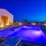 Enchanting With Pool & Lush Garden In Sicily Вилла Пачеко