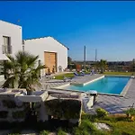 Enchanting With Pool & Lush Garden In Sicily