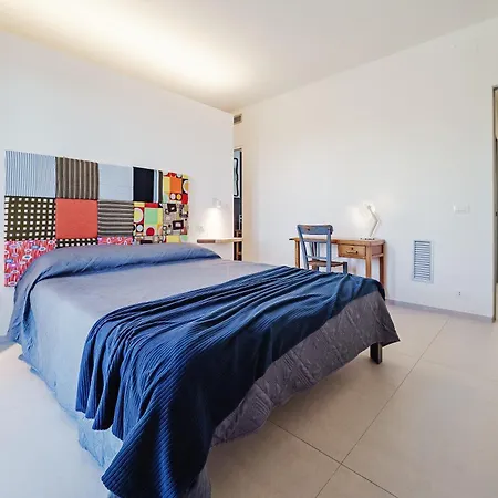 Enchanting With Pool & Lush Garden In Sicily Пачеко