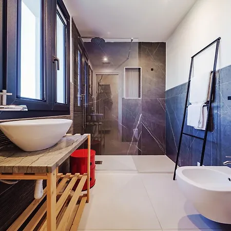 Enchanting With Pool & Lush Garden In Sicily Paceco