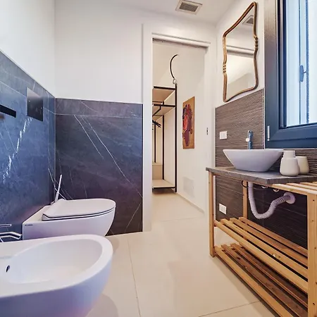 Enchanting With Pool & Lush Garden In Sicily Paceco