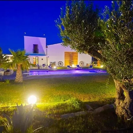 Enchanting With Pool & Lush Garden In Sicily * Paceco