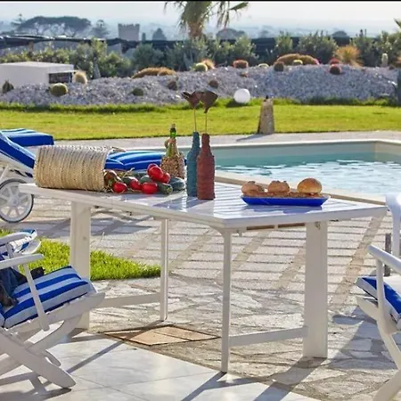 Enchanting With Pool & Lush Garden In Sicily Paceco
